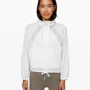 Lululemon Get Going Jacket in White Size 4 Lightweight Windbreaker